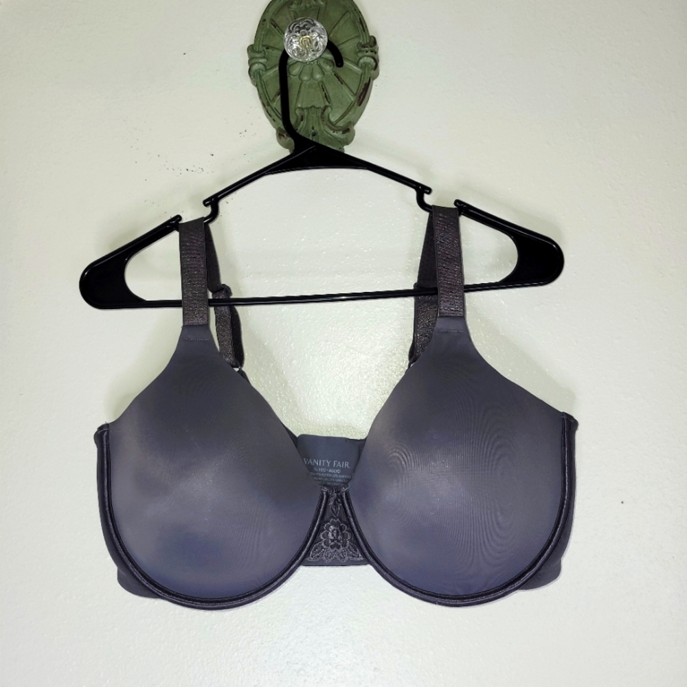 🤑 4for$20 Closet Blowout!  Vanity Fair Bra